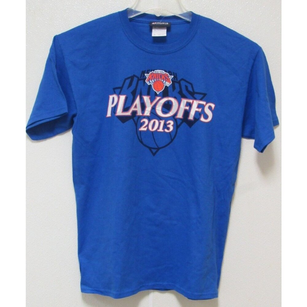 NWT NBA Youth T-shirt New York Knicks 2013 Playoff Roster size Medium 10-12